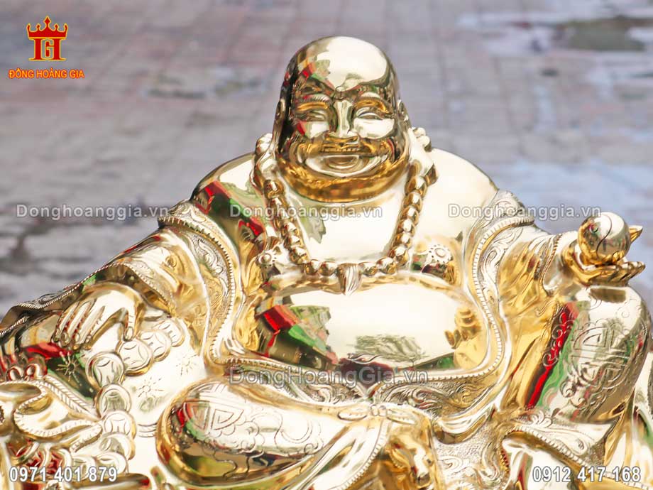 Pho tượng khắc họa chân thực hình ảnh Đức Phật Di Lặc bằng đồng cát tút cao cấp